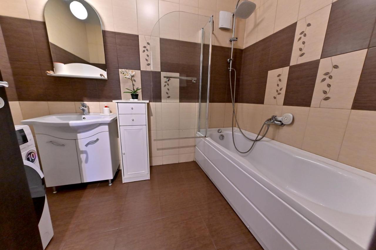 Terezianum Apartments, Free Parking Sybin Zewnętrze zdjęcie